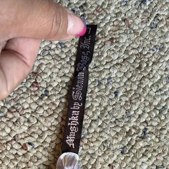 Mushka by Sienna Rose White Sheer Mesh Floral Print Women’s L Blouse EUC Fairly - Picture 3 of 8